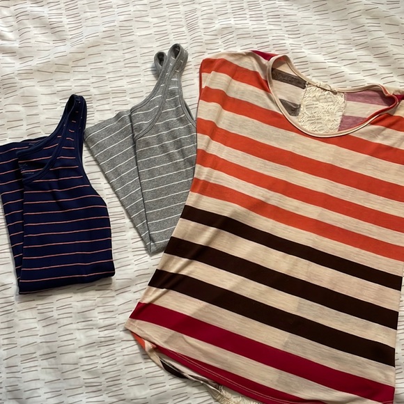 Motherhood Maternity Tops - Maternity bundle lot 3 tops, Small stripes